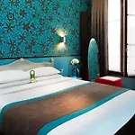 Design Sorbonne Hotel 3*