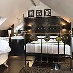 Design Sorbonne Hotel