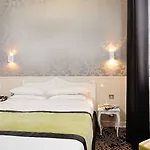 Design Sorbonne Hotel Parigi